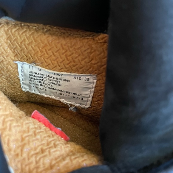 Timberland Boots - Picture 5 of 8